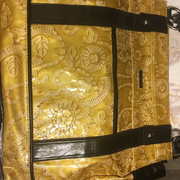 Authentic MICHE Purse - Picture 5 of 8